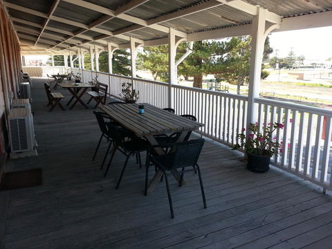 Sonbern Lodge Motel - South Australia Travel 1