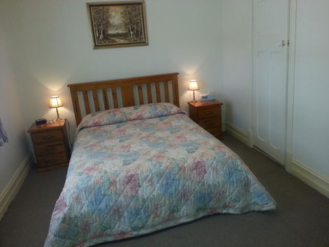 Sonbern Lodge Motel - South Australia Travel 10