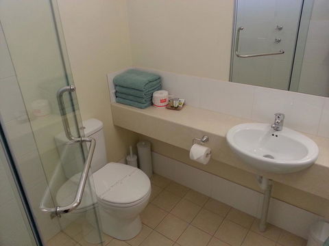 Sonbern Lodge Motel - South Australia Travel 24