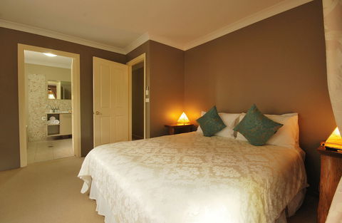 SummerHills Retreat Byron Bay - South Australia Travel 17