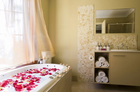 SummerHills Retreat Byron Bay - South Australia Travel 9