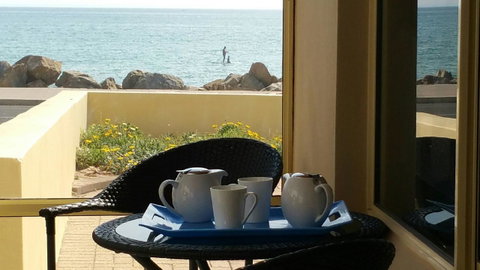 Acaill Accommodation Esplanade Living Self Check-In Self Check-Out - South Australia Travel 9