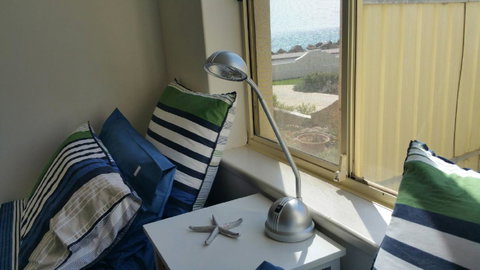 Acaill Accommodation Esplanade Living Self Check-In Self Check-Out - South Australia Travel 20