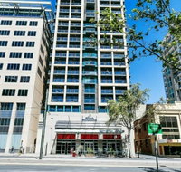 Oaks Horizoncity viewfree parking - South Australia Travel