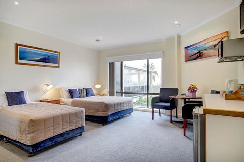 Navigators Motel & Diner - South Australia Travel 6