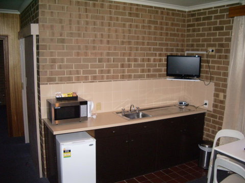 Aviators Lodge - South Australia Travel 42