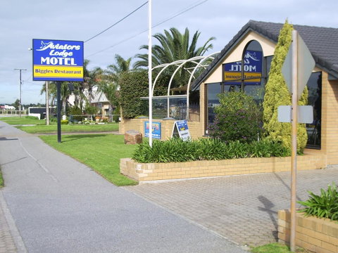 Aviators Lodge - South Australia Travel 0