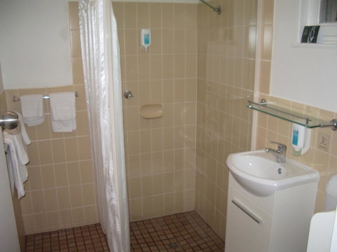 Aviators Lodge - South Australia Travel 27