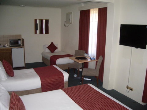 Aviators Lodge - South Australia Travel 10