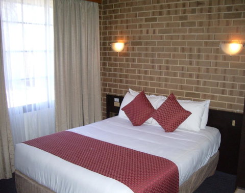 Aviators Lodge - South Australia Travel 40
