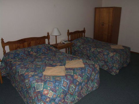 Streaky Bay Hotel Motel - South Australia Travel 6