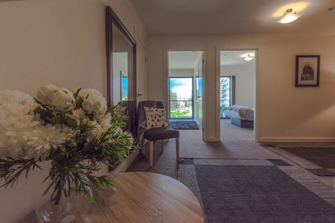 Lights Landing Penthouse - South Australia Travel 19