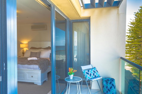 Lights Landing Penthouse - South Australia Travel 11