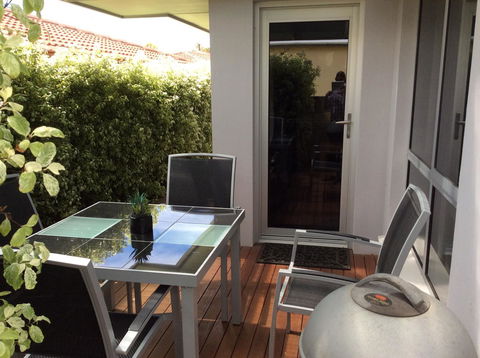 City One Apartment - South Australia Travel 7