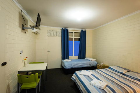 The Anglers Inn - South Australia Travel 9