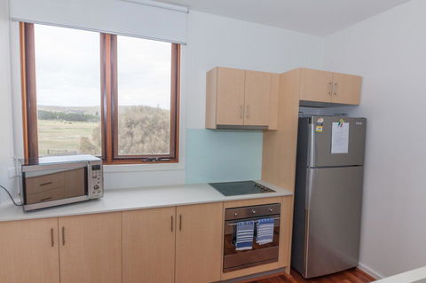 South Shores Trevally Villa 92 - South Shores Normanville - South Australia Travel 7