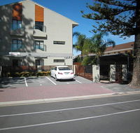 Marco Polo Apartments - South Australia Travel