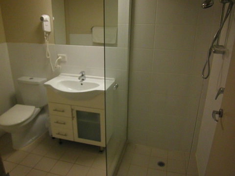 Marco Polo Apartments - South Australia Travel 7