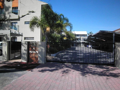 Marco Polo Apartments - South Australia Travel 1