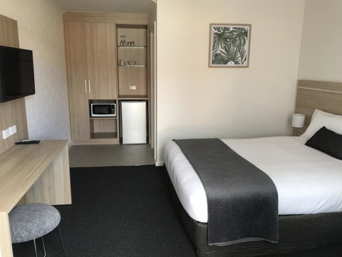 Frewville Motor Inn - South Australia Travel 0