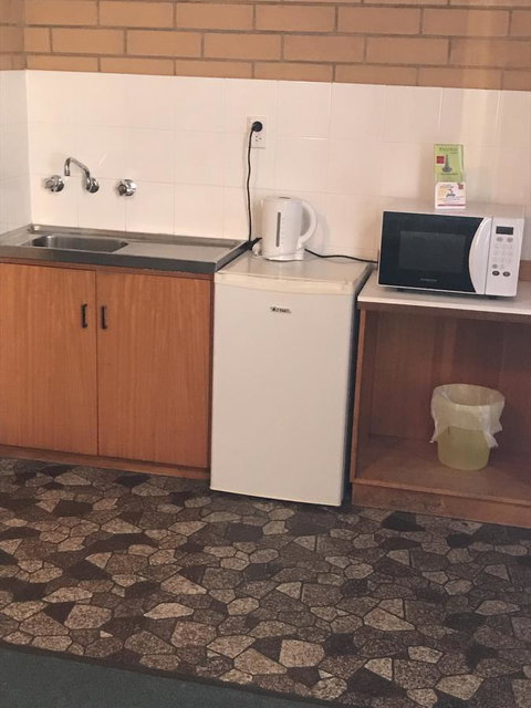 Frewville Motor Inn - South Australia Travel 28