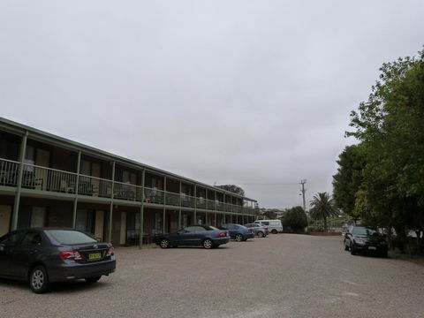 Wintersun Motel - South Australia Travel 11
