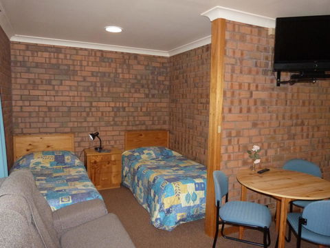 Wintersun Motel - South Australia Travel 9