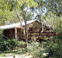 1860 Wine Country Cottages - South Australia Travel