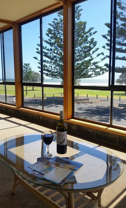 Lacepede Bay Motel - South Australia Travel 7