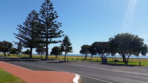 Lacepede Bay Motel - South Australia Travel 5