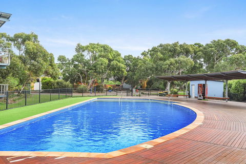 Villa 53 South Shores - Normanville S14 - South Australia Travel 9