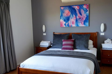 Beltana Villas - South Australia Travel 22