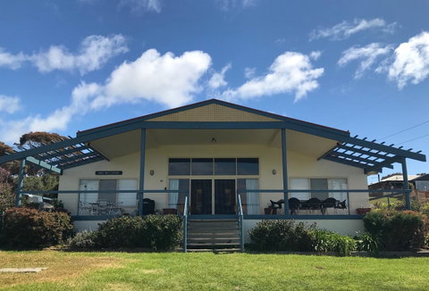 Emu Bay Lodge - South Australia Travel 0