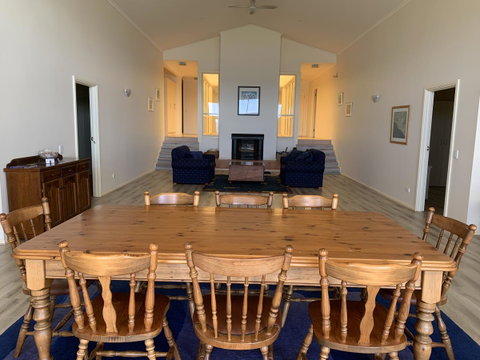 Emu Bay Lodge - South Australia Travel 3