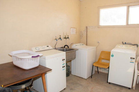 Kimba Units - South Australia Travel 1