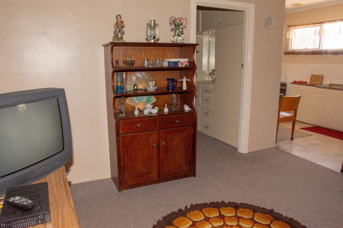 Kimba Units - South Australia Travel 8