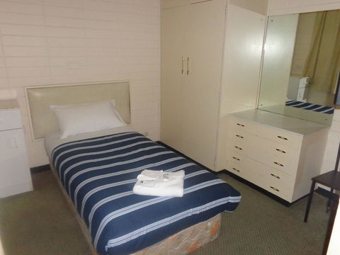 Adelaide Backpackers And Travellers Inn - South Australia Travel 28