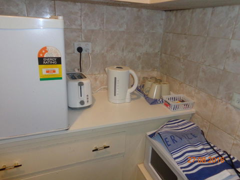 Adelaide Backpackers And Travellers Inn - South Australia Travel 41