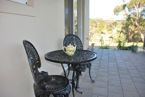 Back Valley Farmstay Bed And Breakfast - South Australia Travel 10