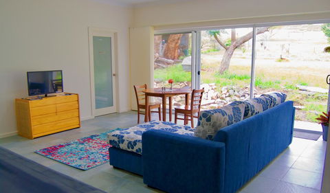 Back Valley Farmstay Bed And Breakfast - South Australia Travel 3