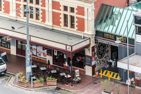 Executive Suite, Incredible Views Of City - South Australia Travel 8