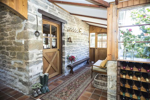 Grand Cru Estate Homestead - South Australia Travel 14