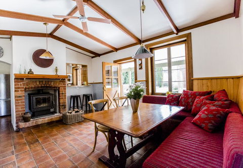 Grand Cru Estate Homestead - South Australia Travel 3