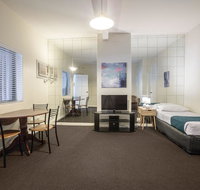 Greenways Apartments - South Australia Travel