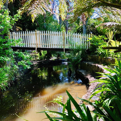 Aldgate Creek Cottage Bed And Breakfast - South Australia Travel 24