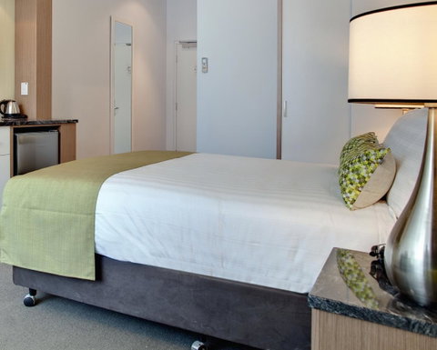 Walkers Arms Hotel - South Australia Travel 13