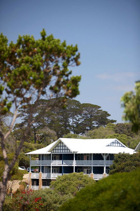 Seashells Yallingup - South Australia Travel 13