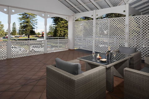 Esplanade Hotel Fremantle - By Rydges - South Australia Travel 5