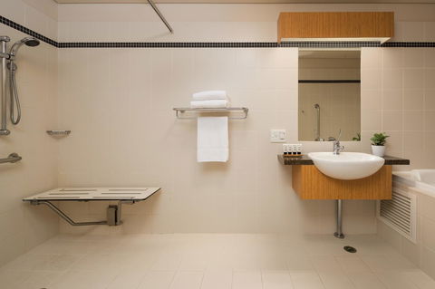 Esplanade Hotel Fremantle - By Rydges - South Australia Travel 10