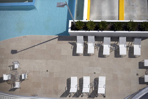 Crown Promenade Perth - South Australia Travel 8